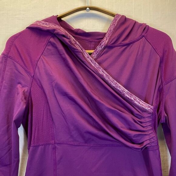 Lululemon Purple Long Sleeve Run For Your Life Wrap Pullover Hoodie Size 6 - Picture 2 of 10